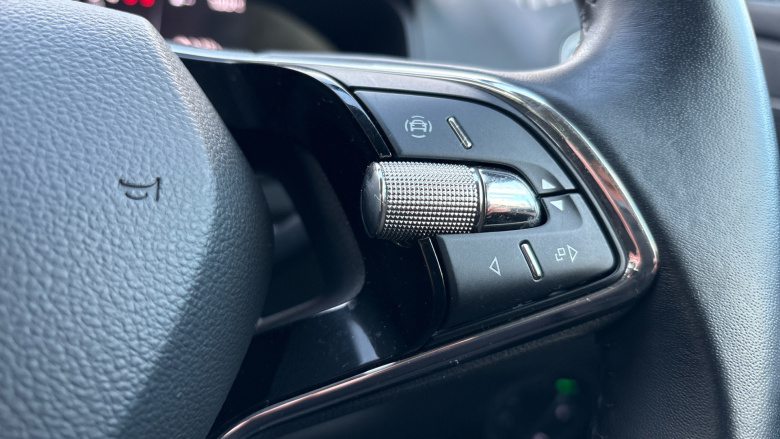 Skoda Karoq 1.5 TSI SE Drive 5dr DSG Petrol Estate